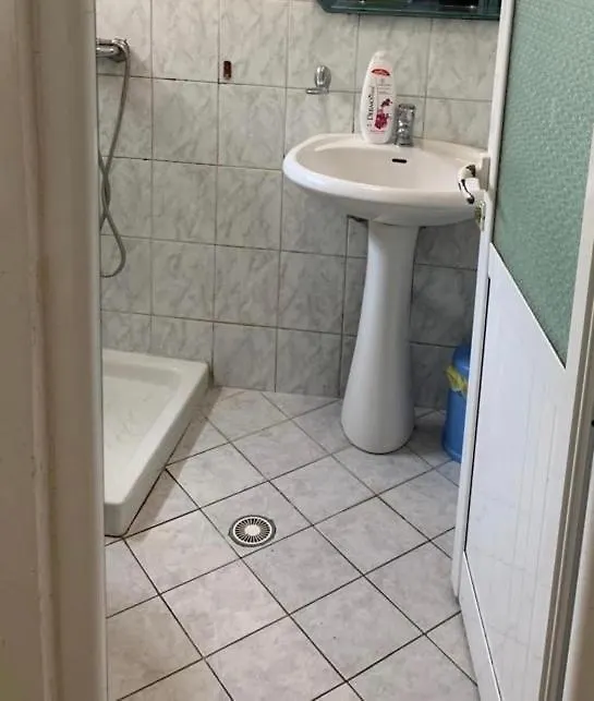 Centre Hostel Sarande 0*,
